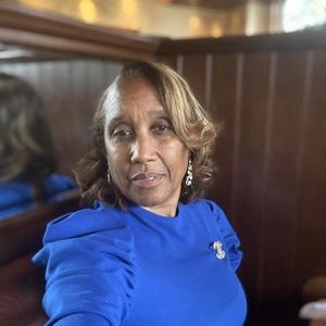 Meet your Posher, Ann